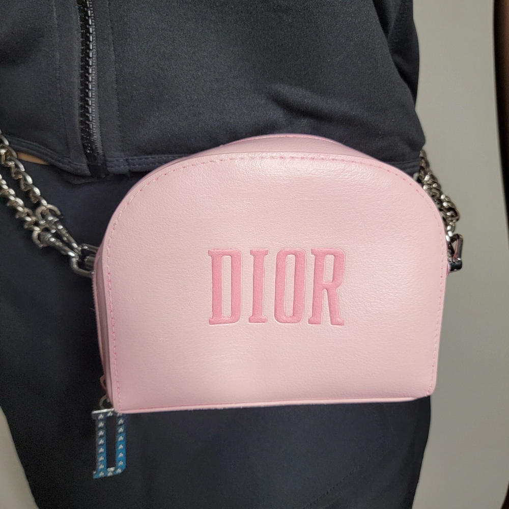 Authentic Dior beaute pouch pink - Picture 7 of 11